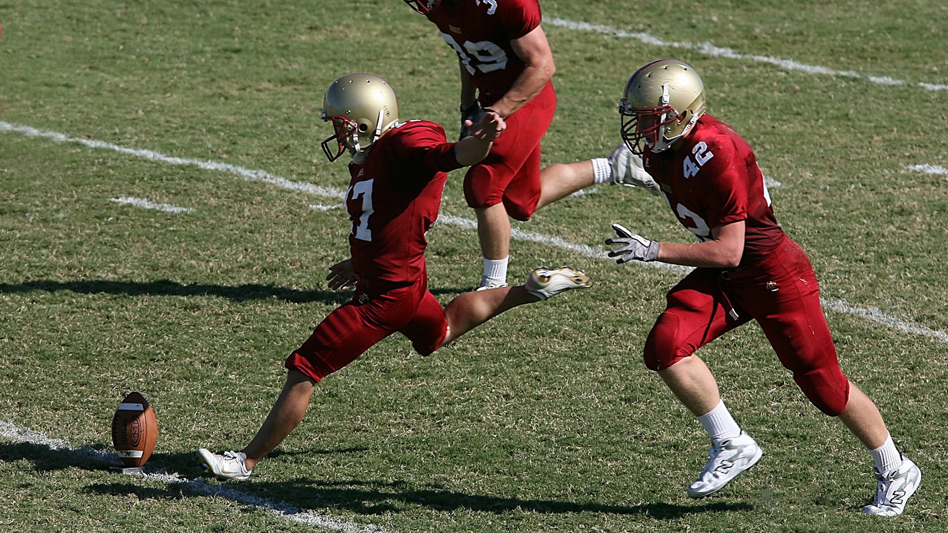 爱游戏体育-出发弹跳力与速度数据关系，弹跳力发力点在哪里
